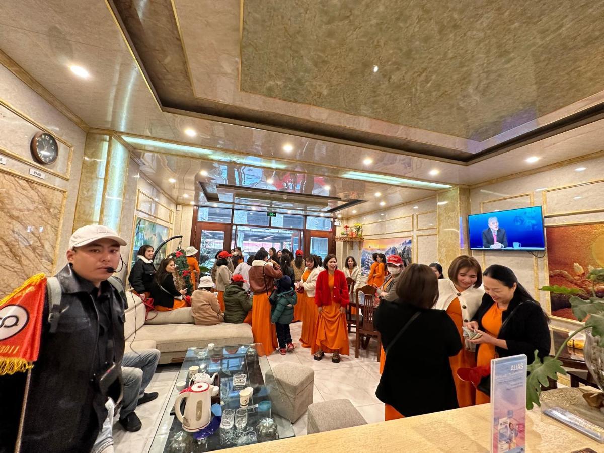 Ngoc Huyen Hotel Tam Ðảo Exterior foto